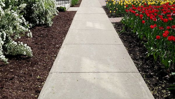Cement Sidewalk Installation in Glen Burnie