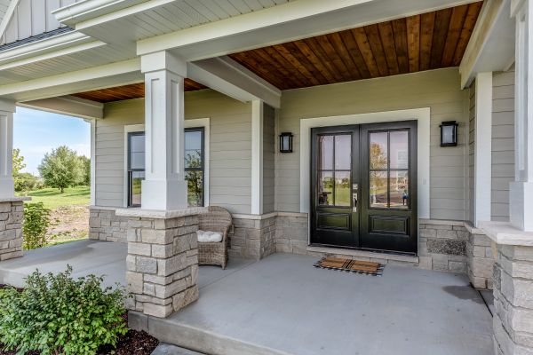 Concrete Porch Construction in Glen Burnie