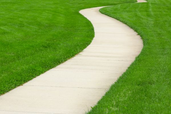 Walkway Building in Glen Burnie
