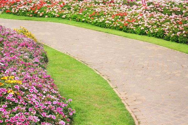 Concrete Walkway Service in Glen Burnie